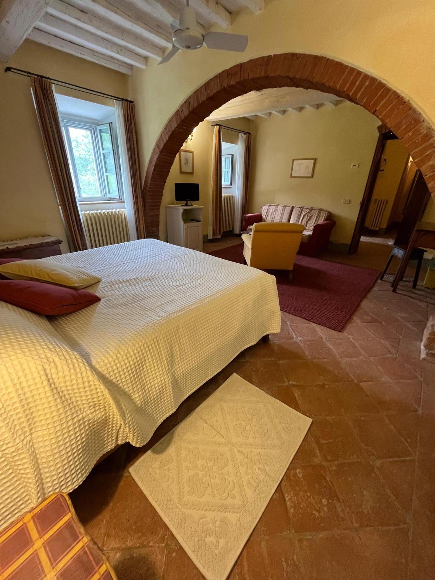 La Locanda Volpaia Radda in Chianti Exterior photo