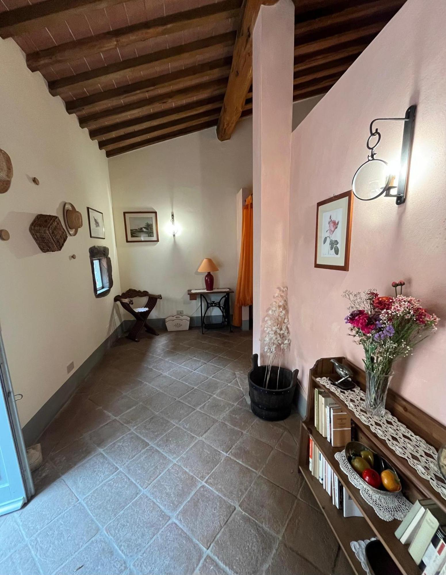 La Locanda Volpaia Radda in Chianti Exterior photo
