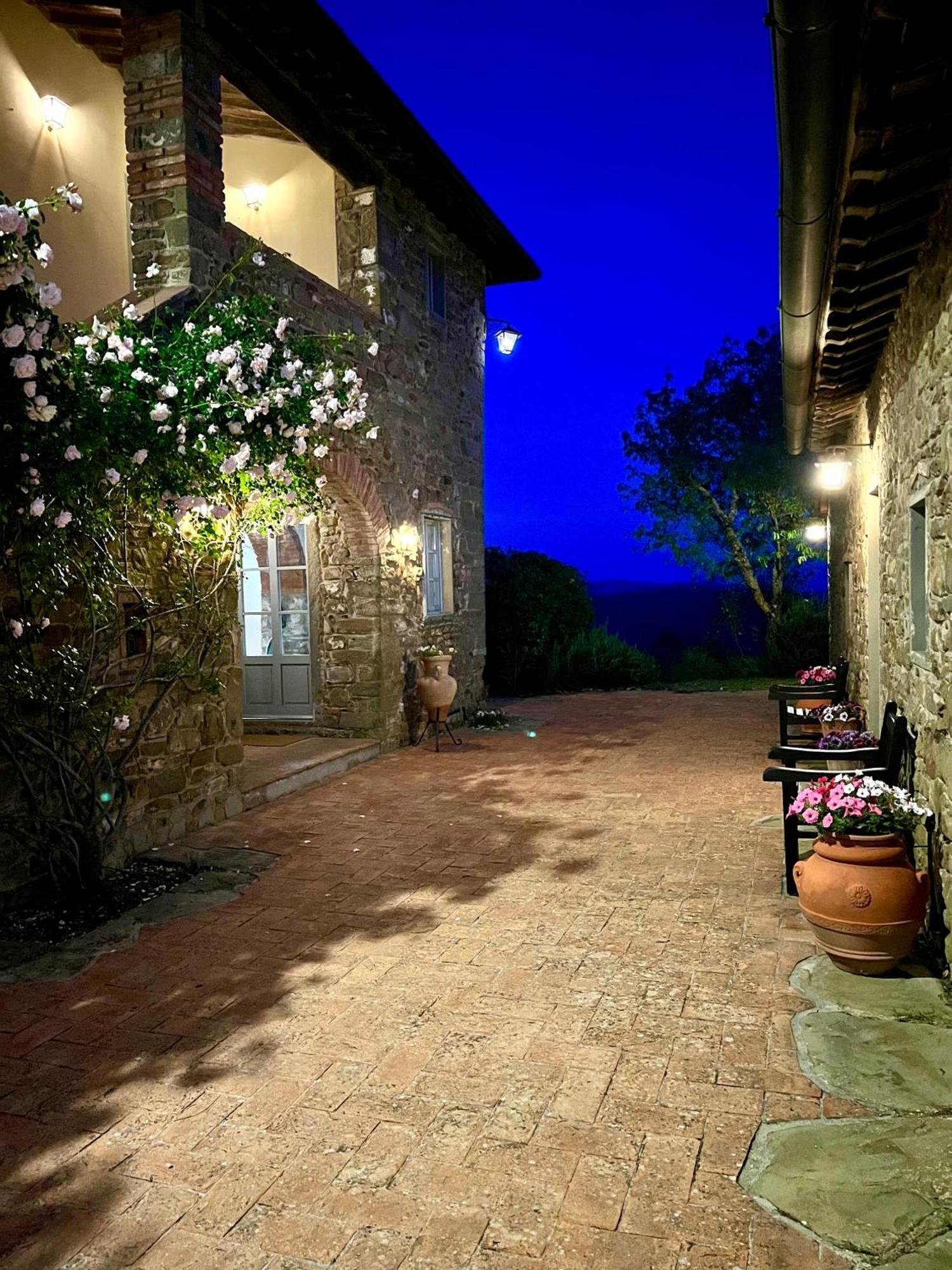 La Locanda Volpaia Radda in Chianti Exterior photo