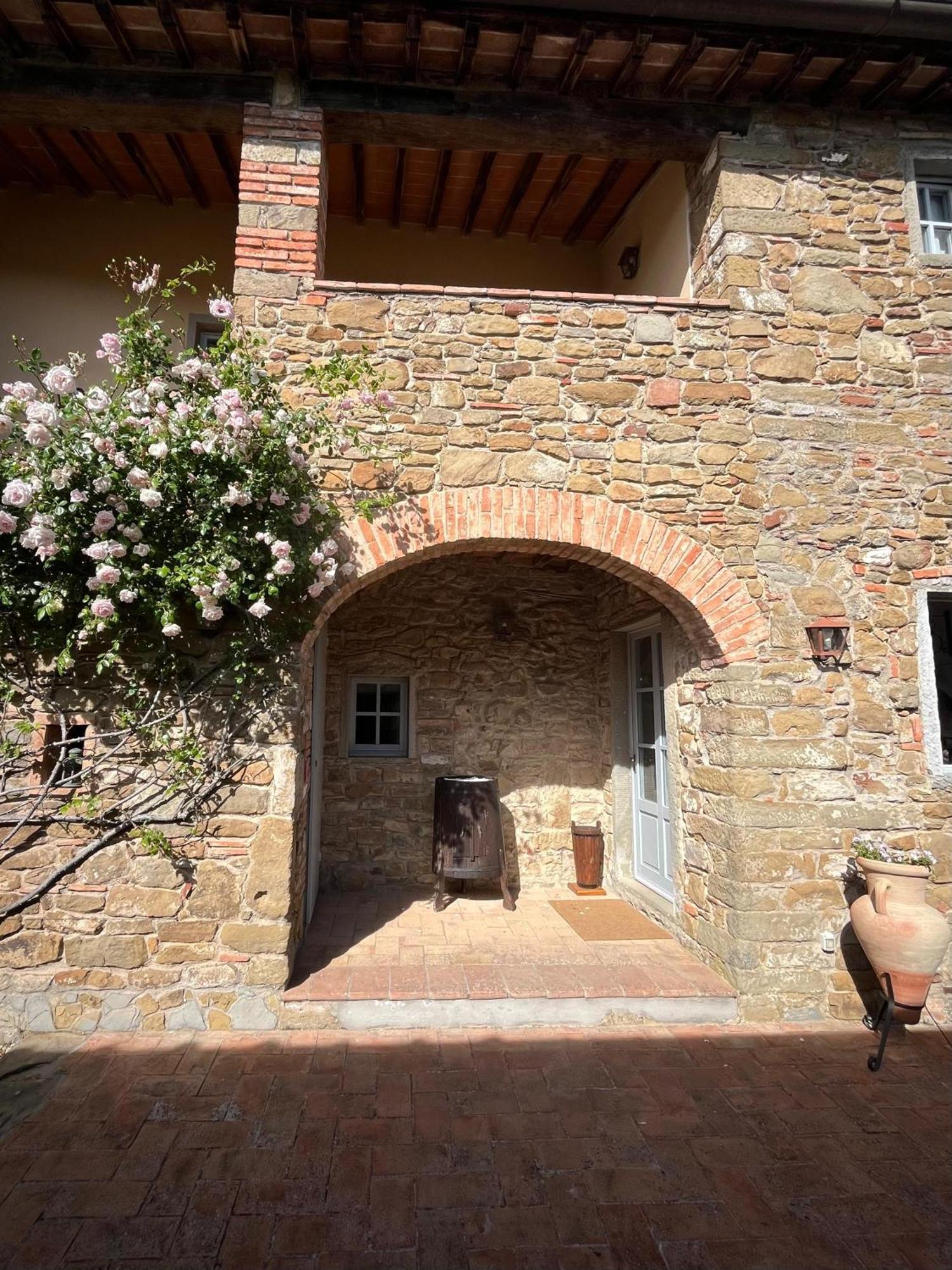 La Locanda Volpaia Radda in Chianti Exterior photo
